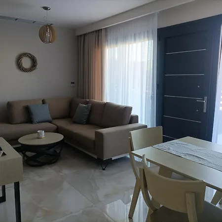 Mulberry Nikiti (Sithonia)