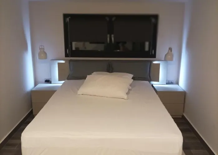 Mulberry Nikiti (Sithonia)